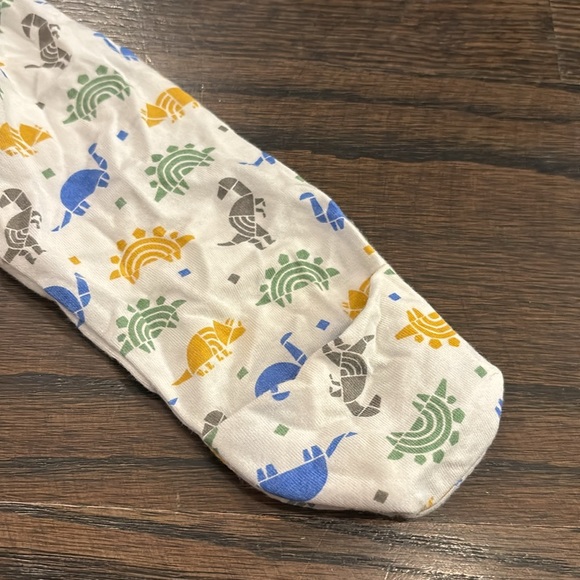 Magnetic me footie pajama - Picture 2 of 3